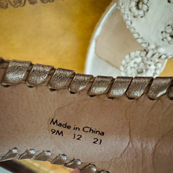 JACK ROGERS JACKS Jute Wrapped MID WEDGE Gold Leather Thong Sandals Sz 9 - Picture 8 of 15